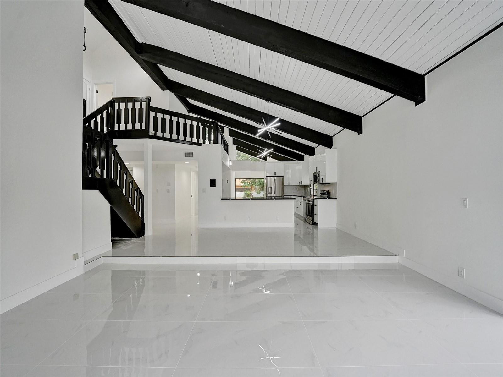 641 Mockingbird Lane Plantation, FL 33324 - Photo 4 of 46 Photo 4