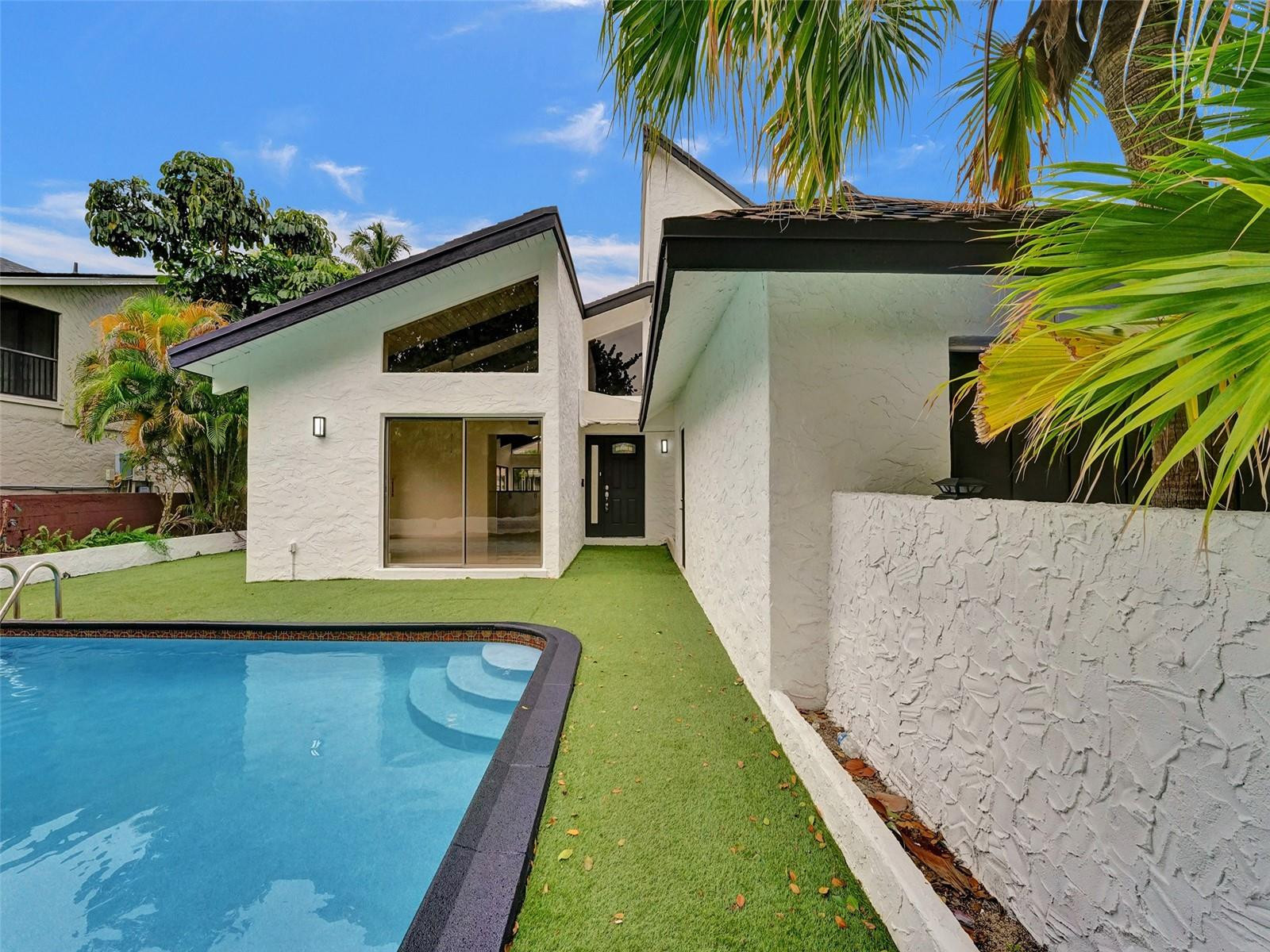 641 Mockingbird Lane Plantation, FL 33324 - Photo 43 of 46 Photo 43