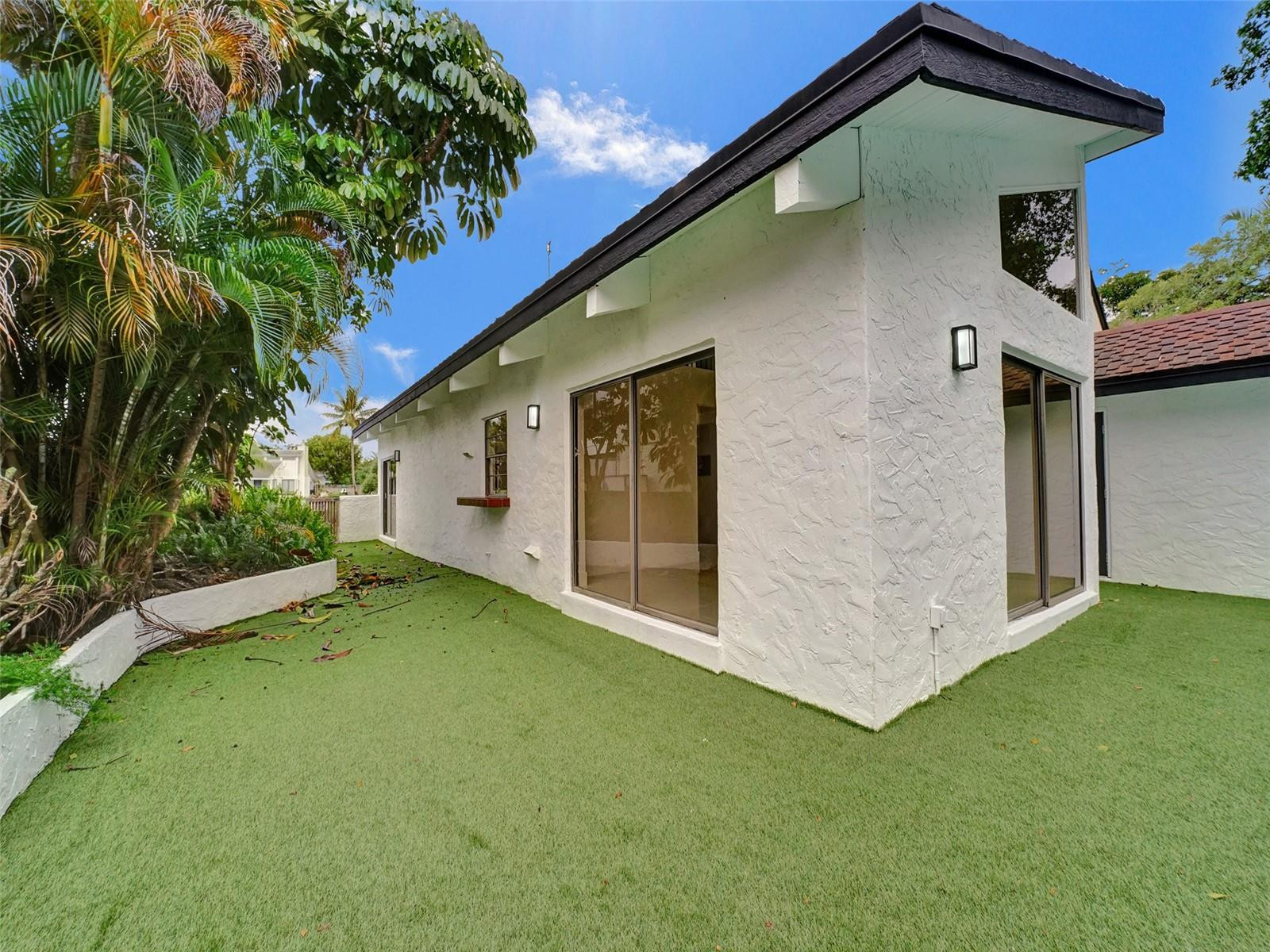 641 Mockingbird Lane Plantation, FL 33324 - Photo 44 of 46 Photo 44