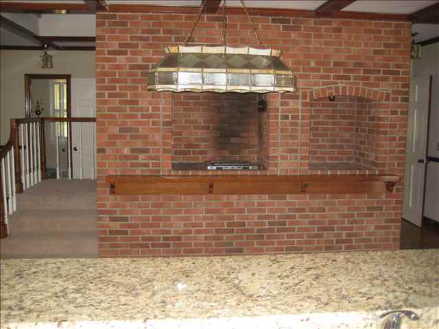 401 Huntington Road Greenville, SC 29615 - Photo 12 of 23