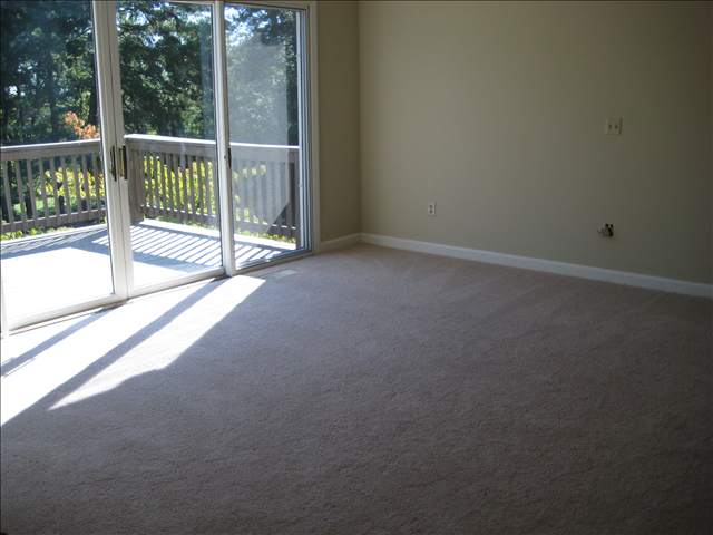 401 Huntington Road Greenville, SC 29615 - Photo 14 of 23