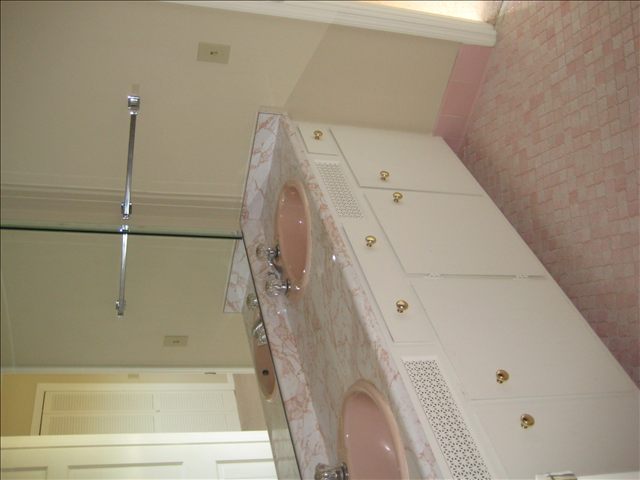 401 Huntington Road Greenville, SC 29615 - Photo 17 of 23