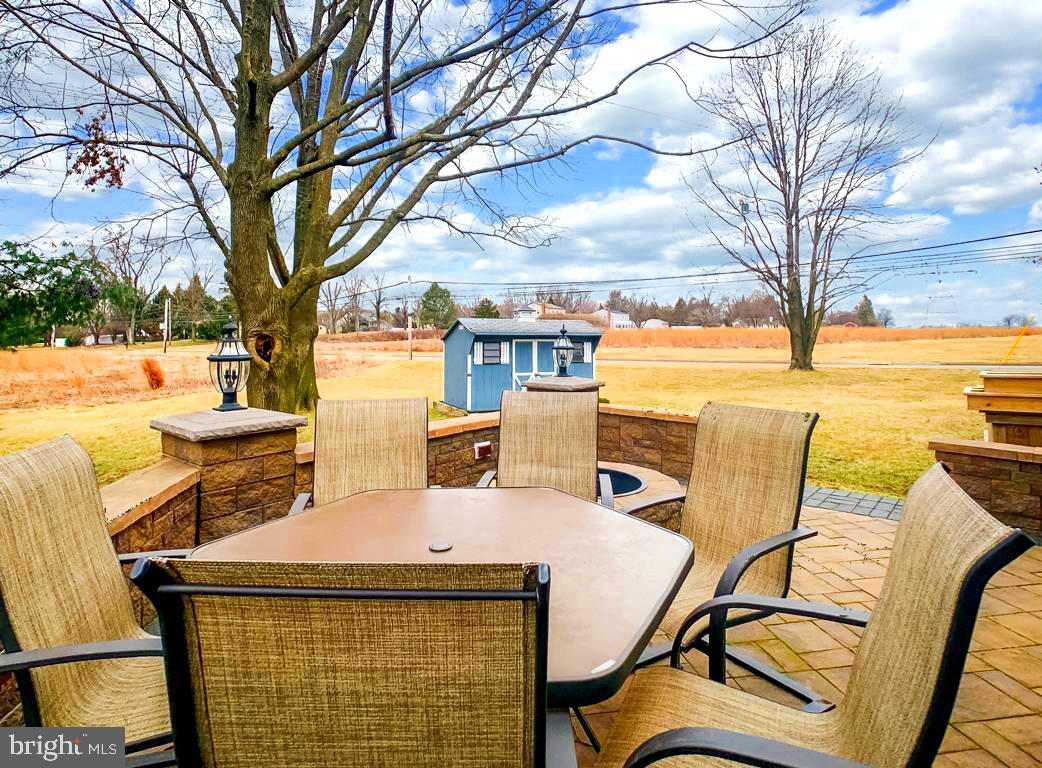 1050 Plowshare Road Blue Bell, PA 19422 - Photo 27 of 28 Patio