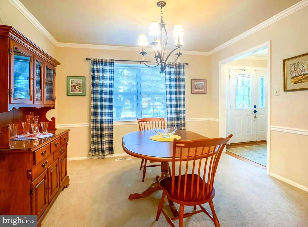 1050 Plowshare Road Blue Bell, PA 19422 - Photo 4 of 28 Dinning Room