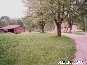 57 H Ford Road Bennington, IN 47011 - Photo 2 of 5