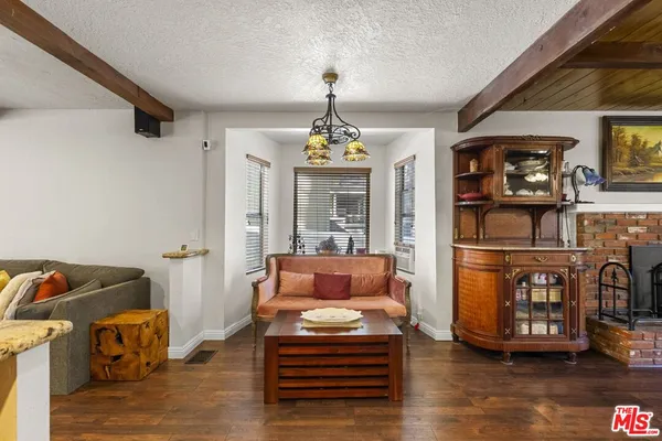 $2,800 | 1197 Oriole Road, Wrightwood, CA 92397