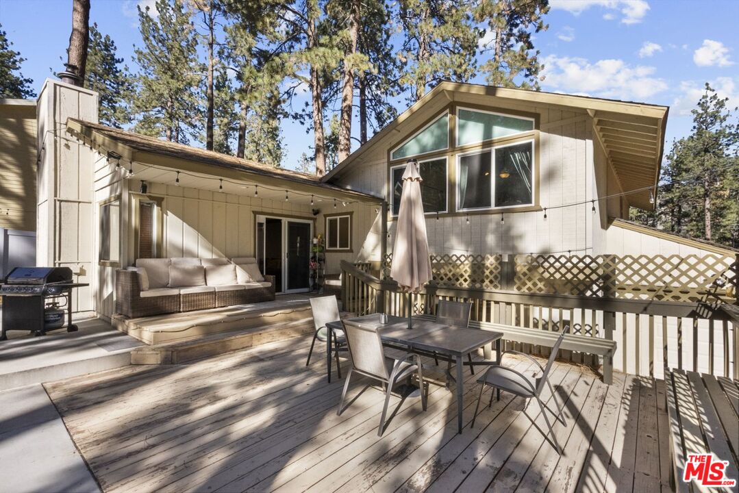 1197 Oriole Road Wrightwood, CA 92397 - Photo 45 of 50 a front view of a house with a porch