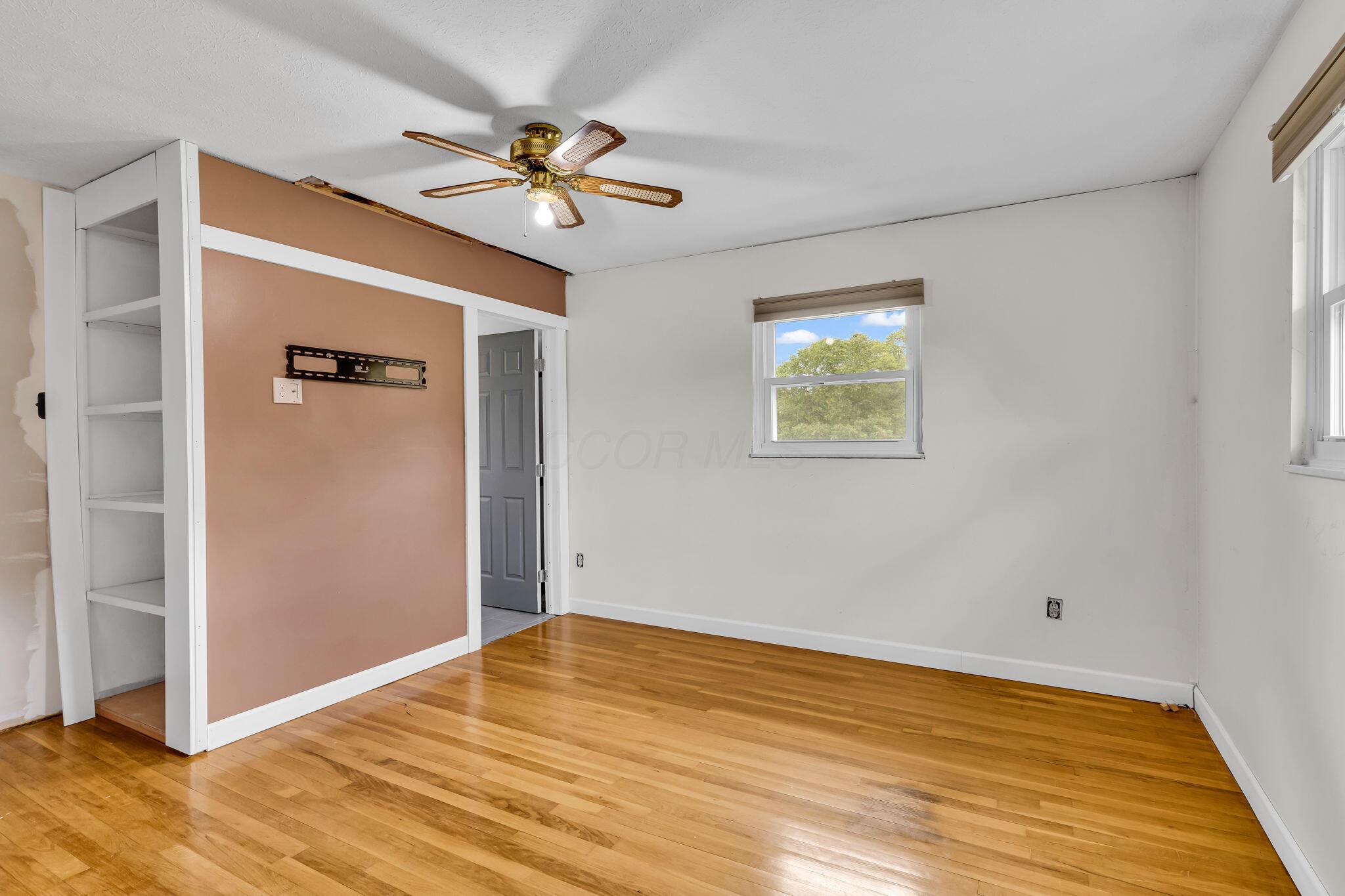 7974 Big Walnut Road Westerville, OH 43082 - Photo 14 of 34 Primary Suite