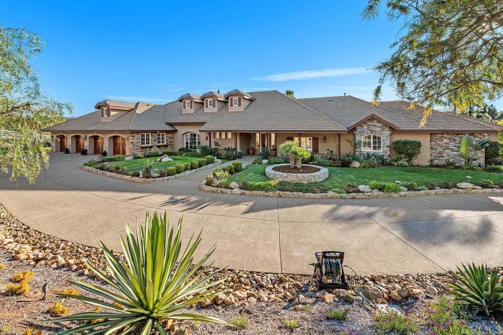 3303 Lilac Summit Encinitas, CA 92024 - Photo 13 of 55