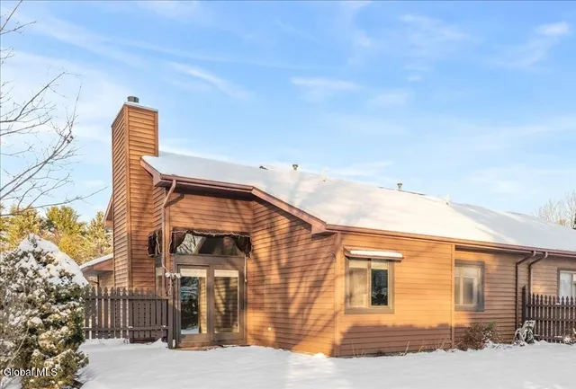 $298,900 | 17 Oxford Road, Bethlehem, NY 12159