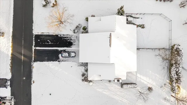 $298,900 | 17 Oxford Road, Bethlehem, NY 12159