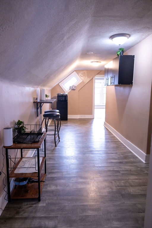 38 Greenacre Square, Unit 3 Springfield, MA 01105 - Photo 3 of 9