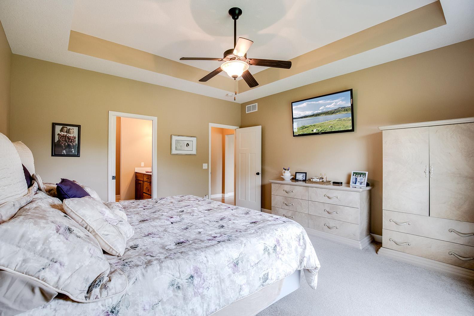 1390 Maple Ridge Court Shakopee, MN 55379 - Photo 17 of 46 Gallery Image 17