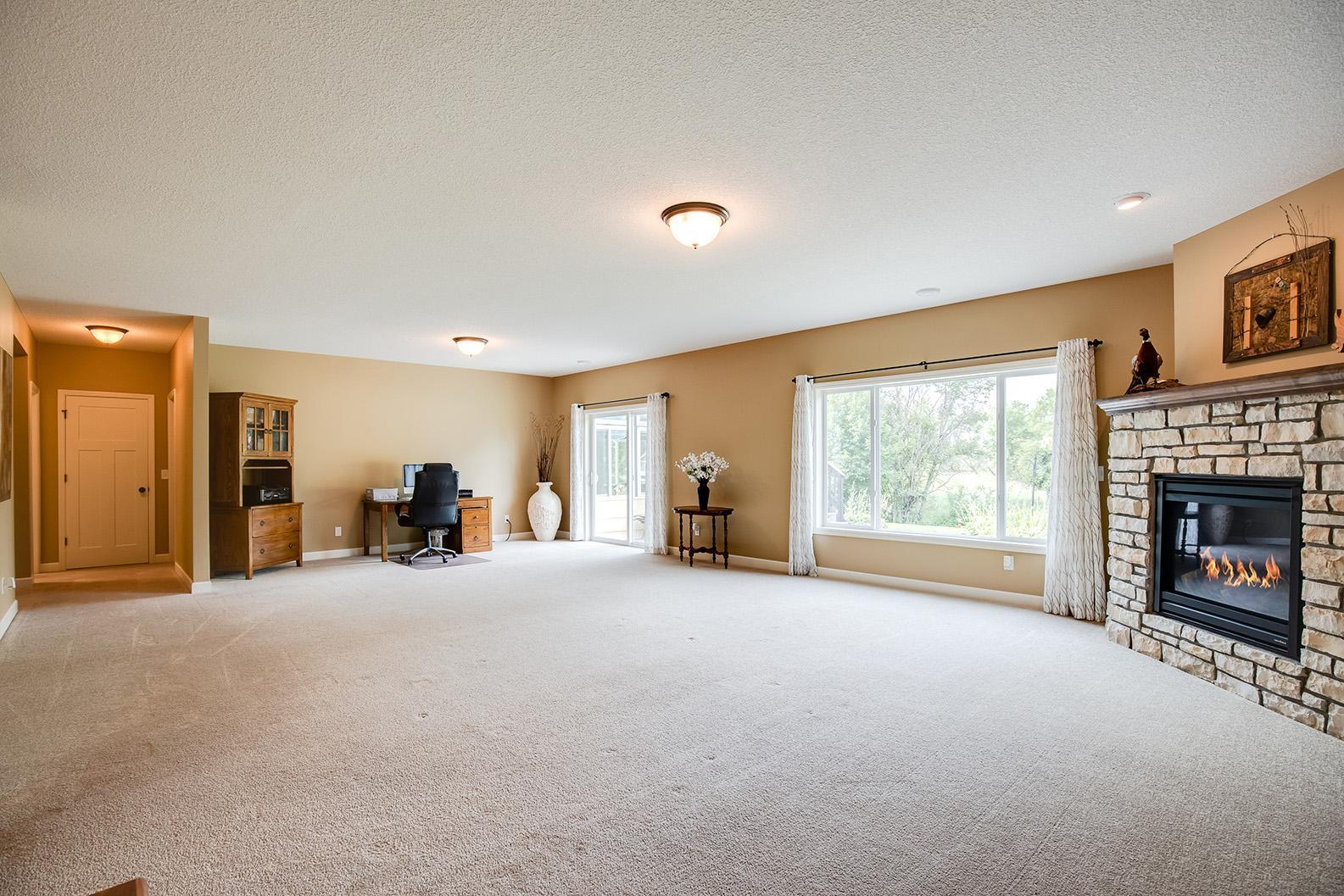 1390 Maple Ridge Court Shakopee, MN 55379 - Photo 26 of 46 Gallery Image 26