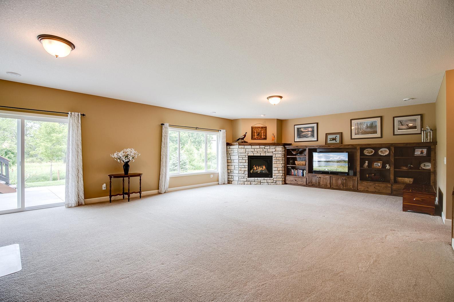 1390 Maple Ridge Court Shakopee, MN 55379 - Photo 28 of 46 Gallery Image 28