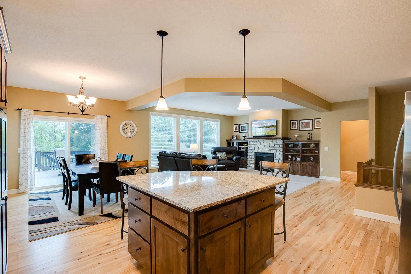 1390 Maple Ridge Court Shakopee, MN 55379 - Photo 8 of 46 Gallery Image 8
