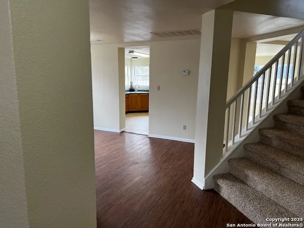 $2,300 | 13602 Possum Hill, San Antonio, TX 78232