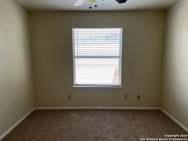 $2,300 | 13602 Possum Hill, San Antonio, TX 78232