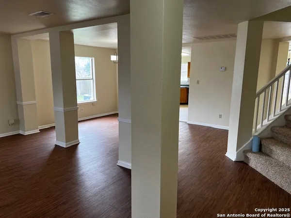 $2,300 | 13602 Possum Hill, San Antonio, TX 78232
