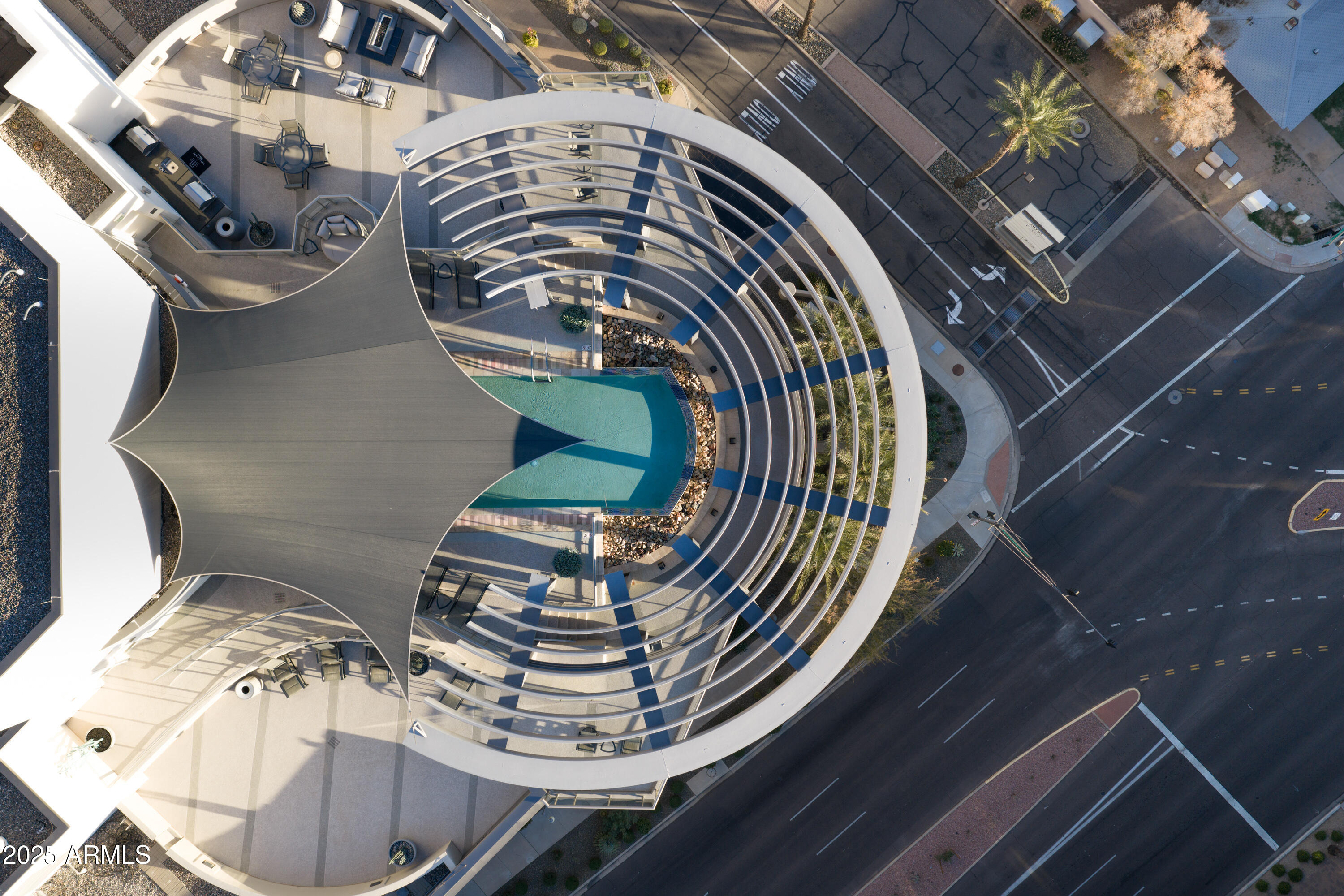 2402 East Esplanade Lane, Unit PH2 Phoenix, AZ 85016 - Photo 40 of 40 a view of entryway