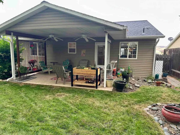 $389,000 | 830 Cypress Street, Lewiston, ID 83501