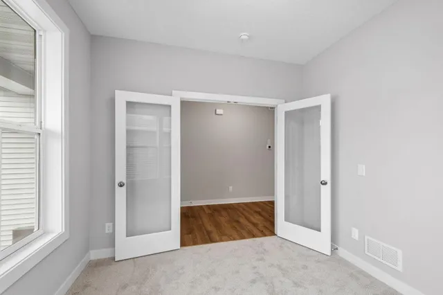 $699,900 | 11797 35th Street North, Lake Elmo, MN 55042