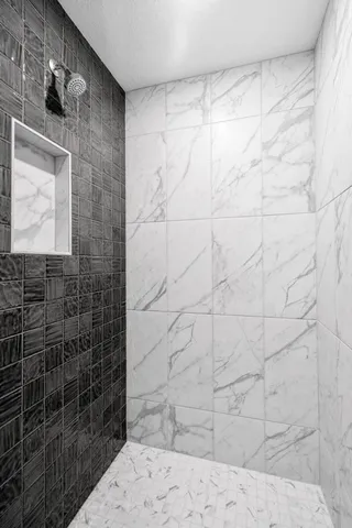 $699,900 | 11797 35th Street North, Lake Elmo, MN 55042