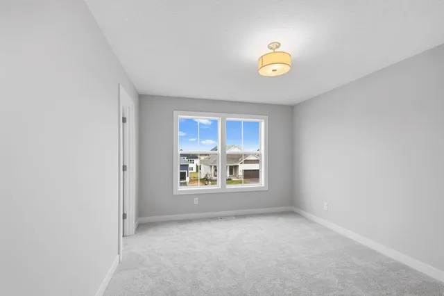 $699,900 | 11797 35th Street North, Lake Elmo, MN 55042