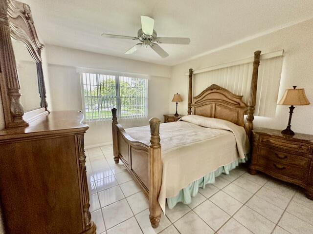 588 Mansfield M Boca Raton, FL 33434 - Photo 7 of 27 Master Bedroom