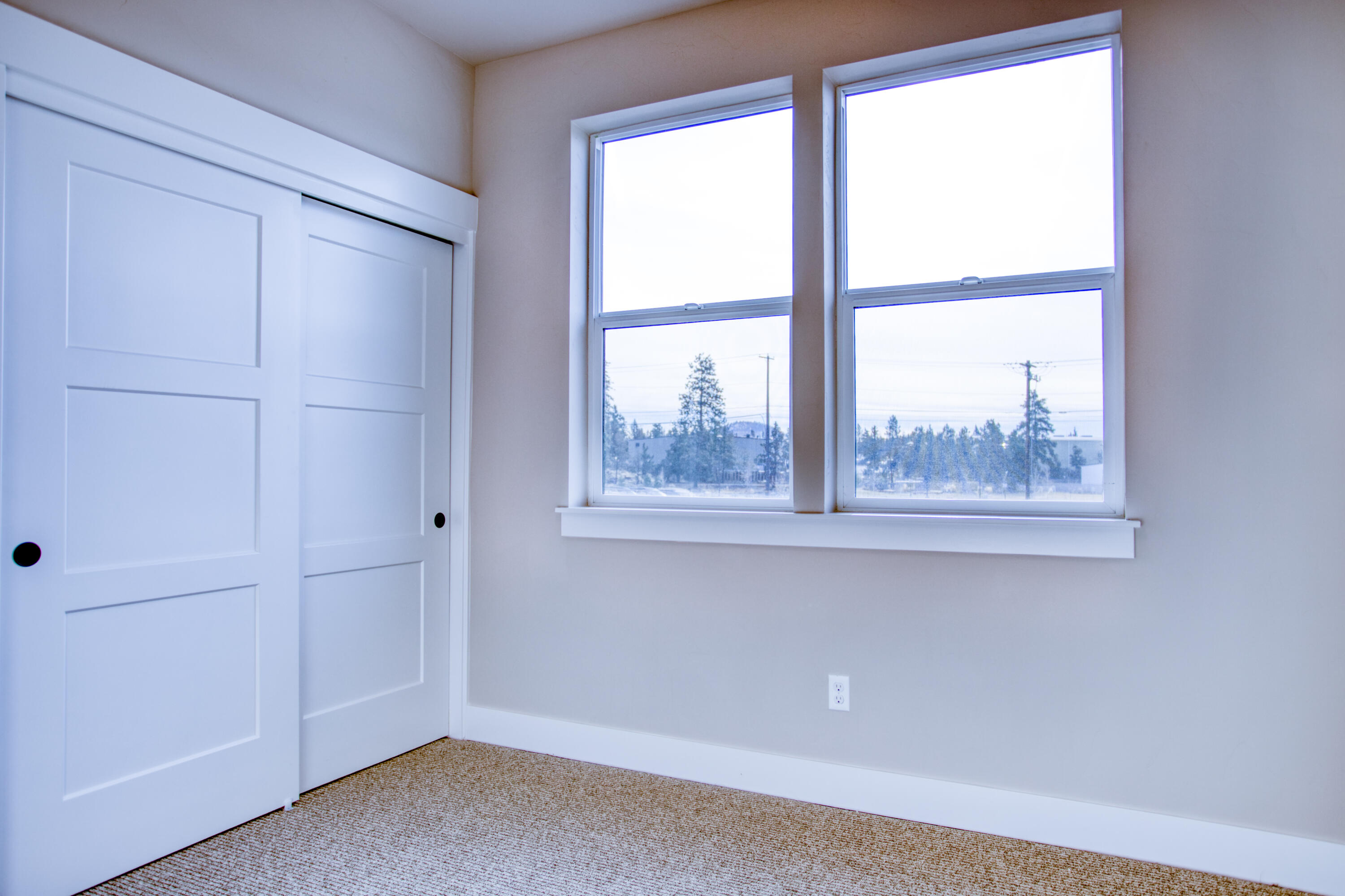 63091 Boyd Acres Road Bend, OR 97701 - Photo 17 of 24 Third Bedroom