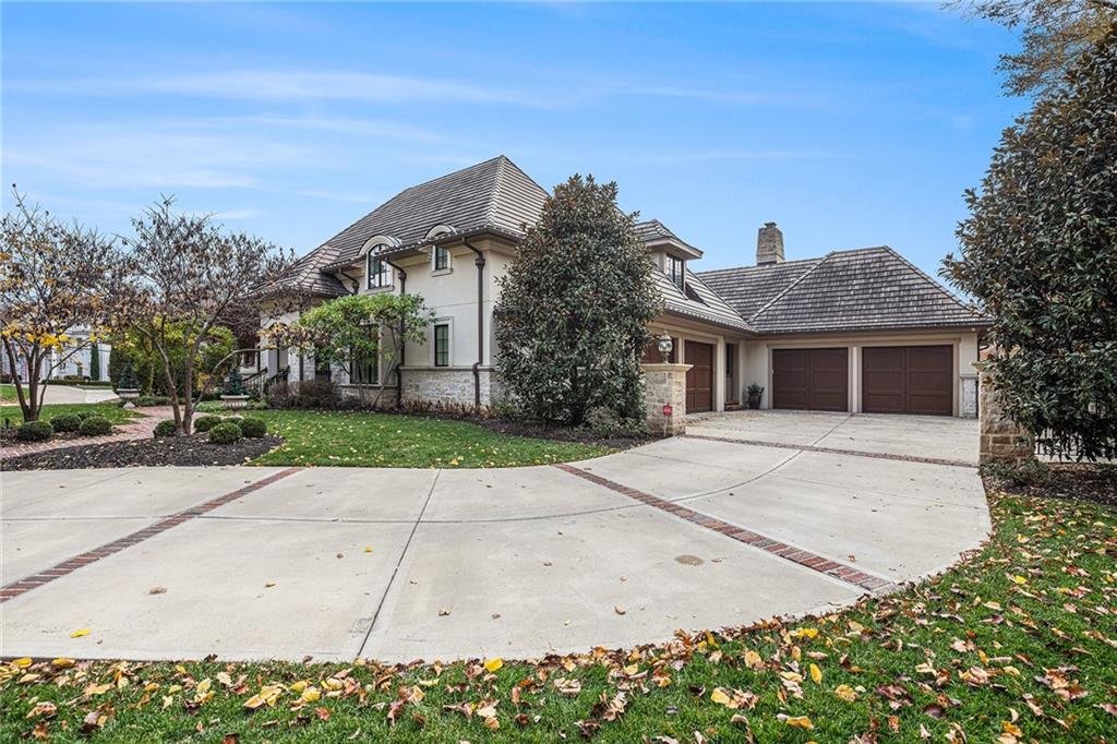 1901 Stratford Road Mission Hills, KS 66208 - Photo 2 of 55