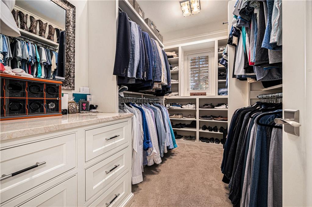 1901 Stratford Road Mission Hills, KS 66208 - Photo 26 of 55