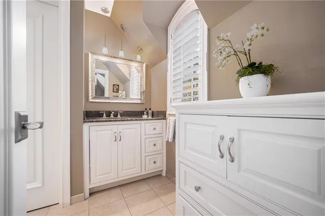 $3,450,000 | 1901 Stratford Road, Mission Hills, KS 66208