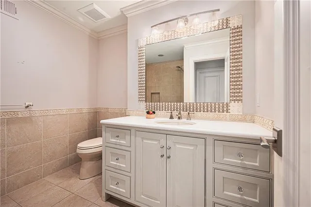 $3,450,000 | 1901 Stratford Road, Mission Hills, KS 66208