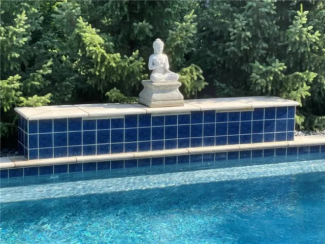 $3,450,000 | 1901 Stratford Road, Mission Hills, KS 66208