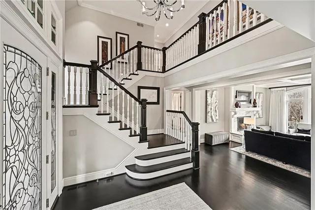 $3,450,000 | 1901 Stratford Road, Mission Hills, KS 66208