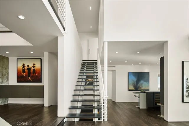 $4,995,000 | 704 Nyes Place, Laguna Beach, CA 92651