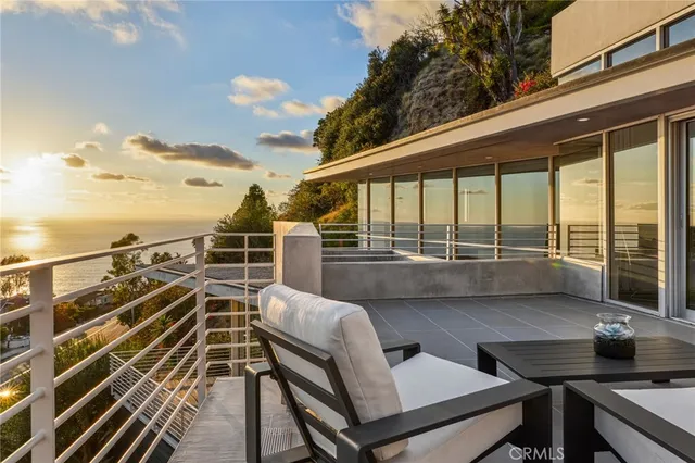 $4,995,000 | 704 Nyes Place, Laguna Beach, CA 92651