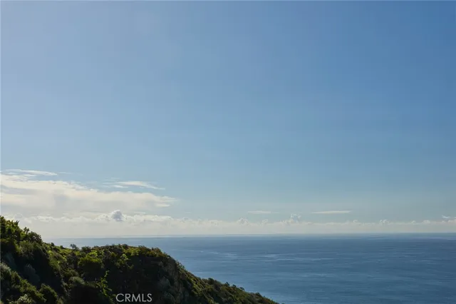 $4,995,000 | 704 Nyes Place, Laguna Beach, CA 92651