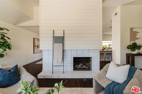 $1,985,000 | 32254 Sea Raven Drive, Rancho Palos Verdes, CA 90275