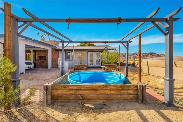 $299,999 | 4773 Shawnee Trail, Landers, CA 92285