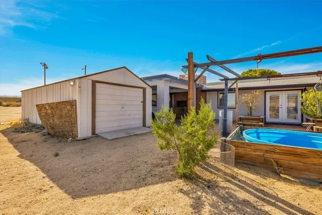 $299,999 | 4773 Shawnee Trail, Landers, CA 92285