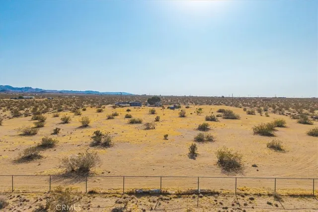 $299,999 | 4773 Shawnee Trail, Landers, CA 92285