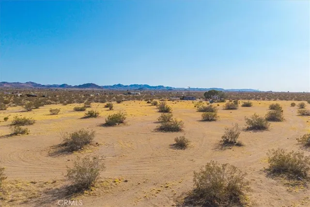 $299,999 | 4773 Shawnee Trail, Landers, CA 92285