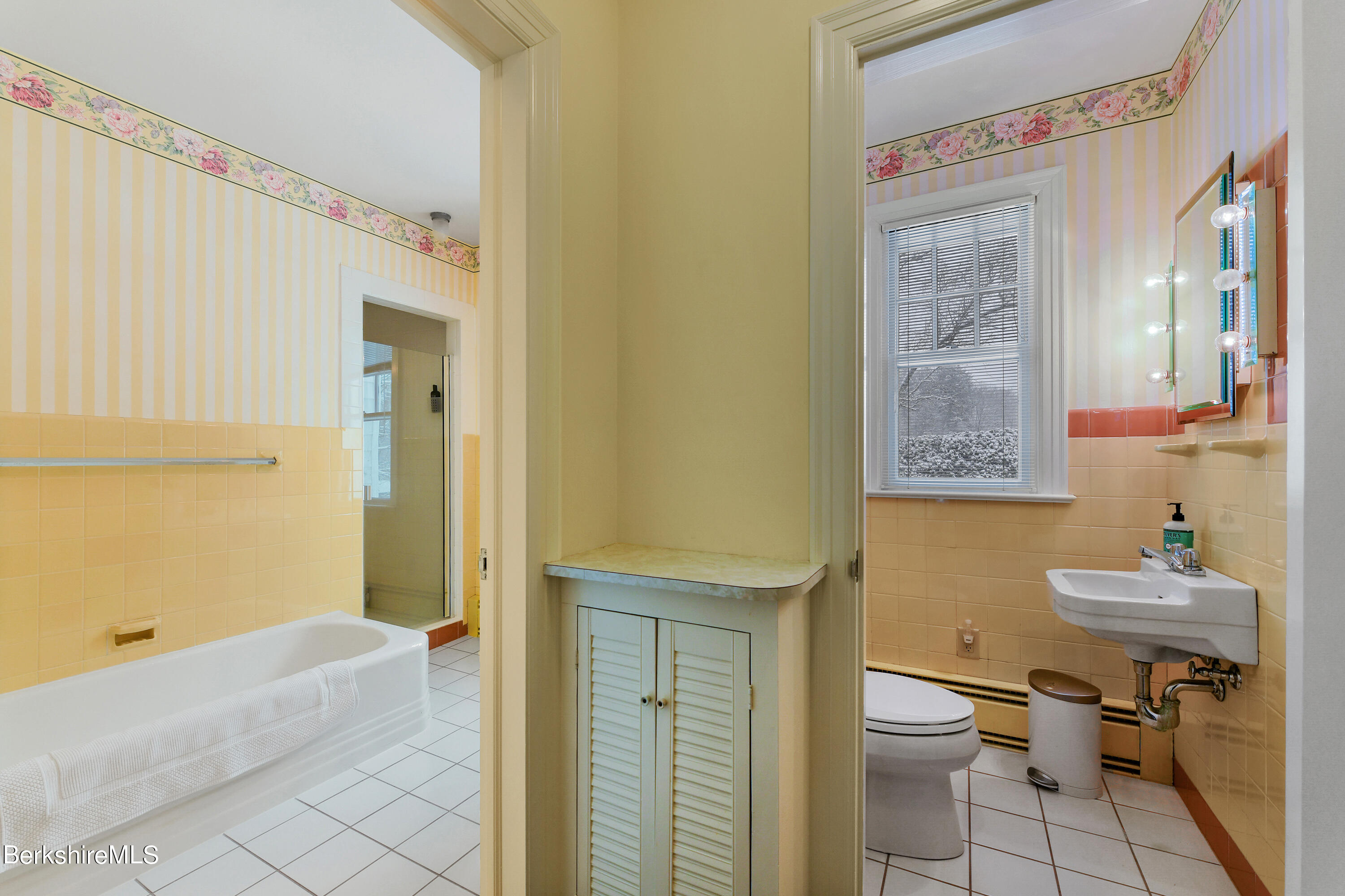 181 Holmes Road Pittsfield, MA 01201 - Photo 26 of 49 105 Second Floor Primary Bathroom