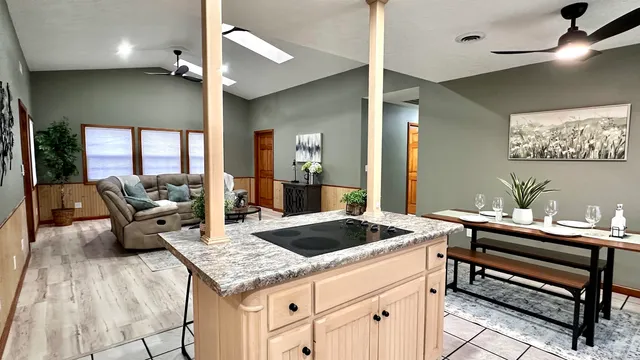 $189,000 | 1111 East Elm Street, West Frankfort, IL 62896