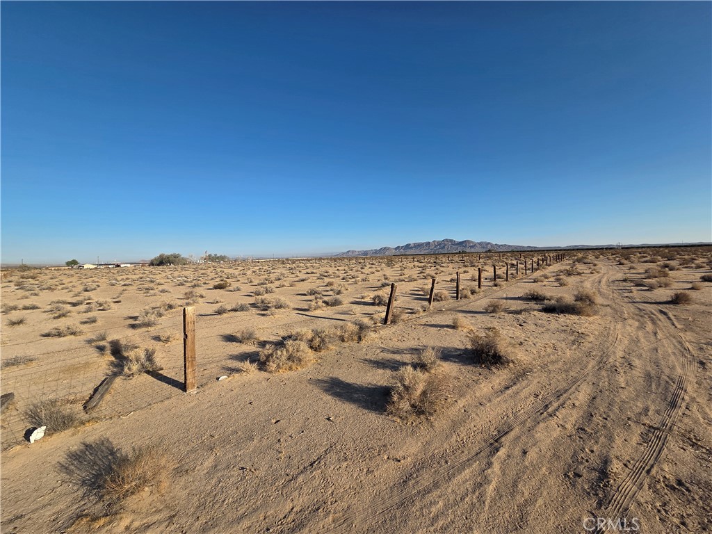 0 Minneola Road Newberry Springs, CA 92365 - Photo 4 of 11 a view of view of beach and an ocean