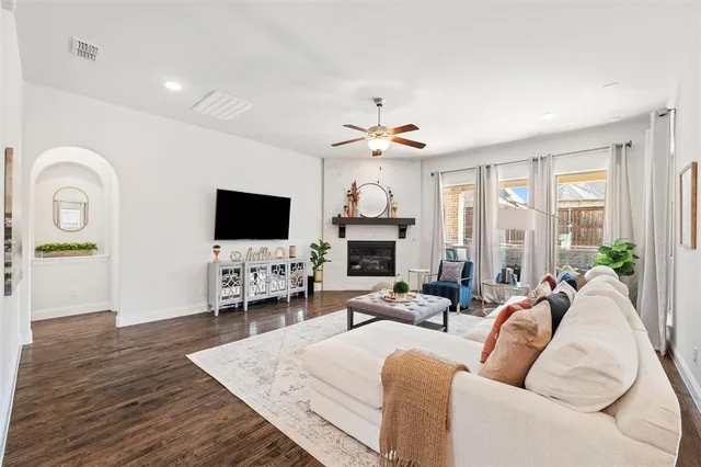 $5,500 | 730 Moorland Pass Drive, Prosper, TX 75078