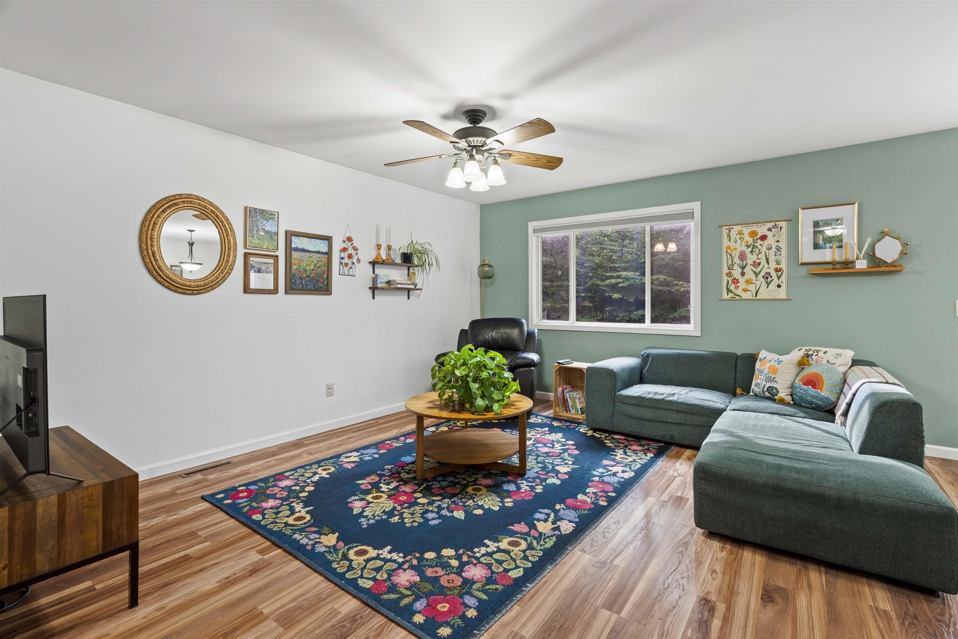 2548 East Birch Place Cedar, MI 49621 - Photo 15 of 51 1951005-6d0392df-2127-4168-a0de-c4908f5033c8.JPG