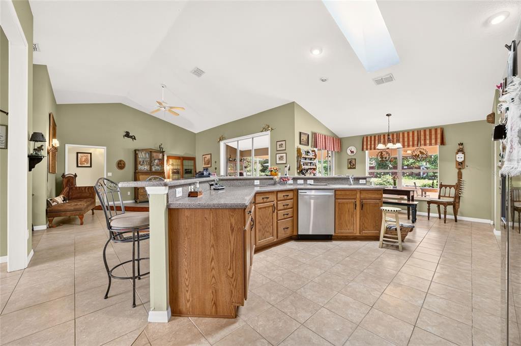 4295 North Bridge Road Beverly Hills, FL 34465 - Photo 16 of 54 Gallery Image 16